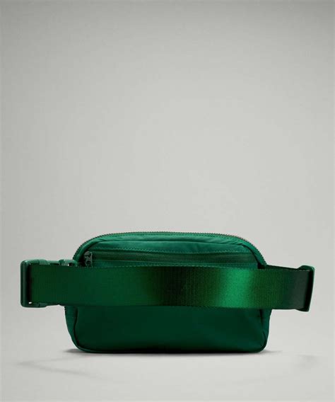 Emerald ice lululemon belt bag - lululemon athletica. Trending Searches. Gift Cards. USA. lululemon athletica. Women; Men; Accessories; Shoes; Like New; FURTHER; Trending Searches. Skip to product list. Belt Bags ... Select for product comparison,Everywhere Belt Bag Large with Long Strap 2L Compare. Everywhere Belt Bag 1L Fleece $58.